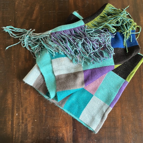 Scarf - Picture 2 of 3